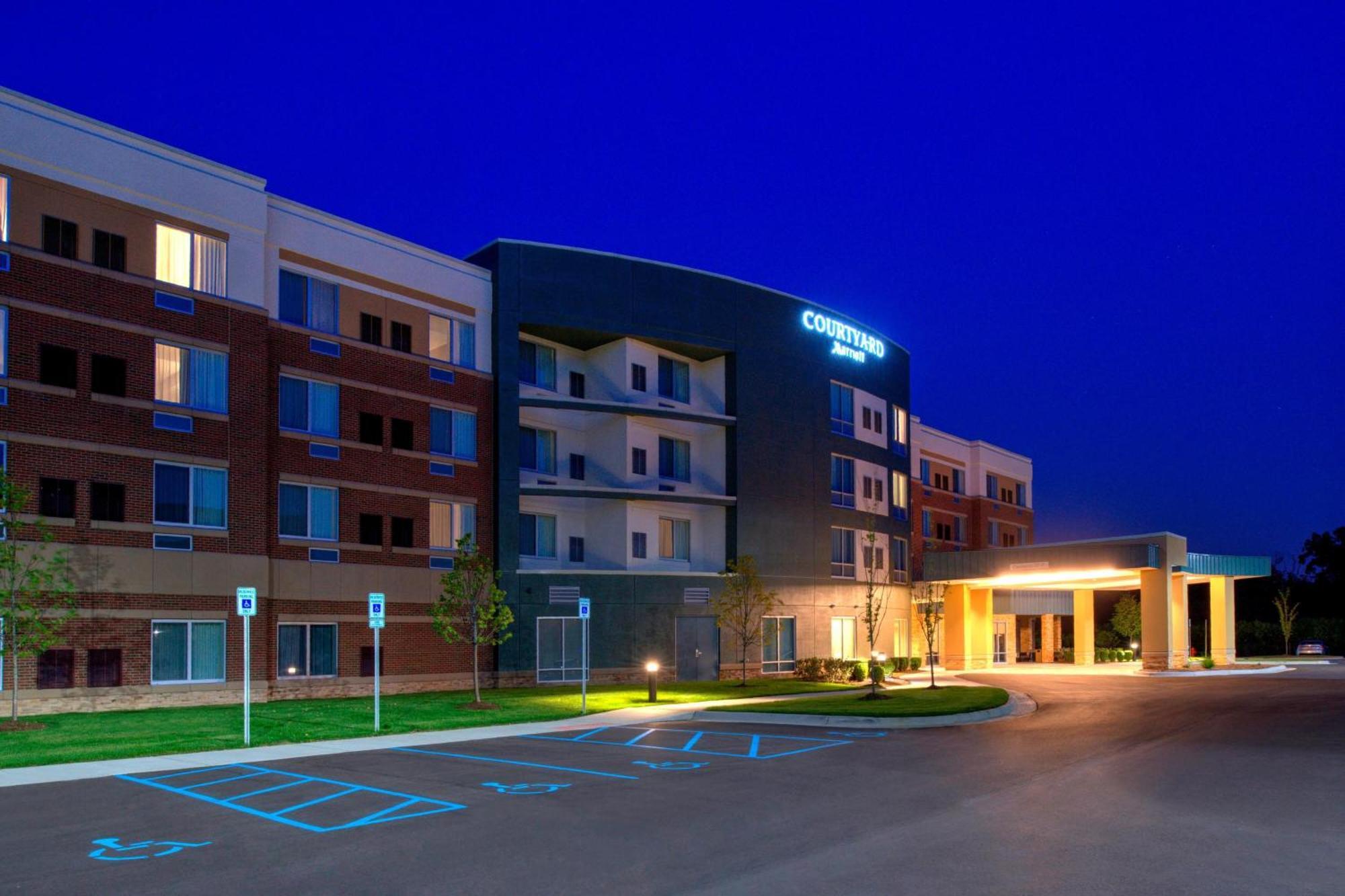 Hotel Courtyard By Marriott Detroit Farmington Farmington Hills Zewnętrze zdjęcie