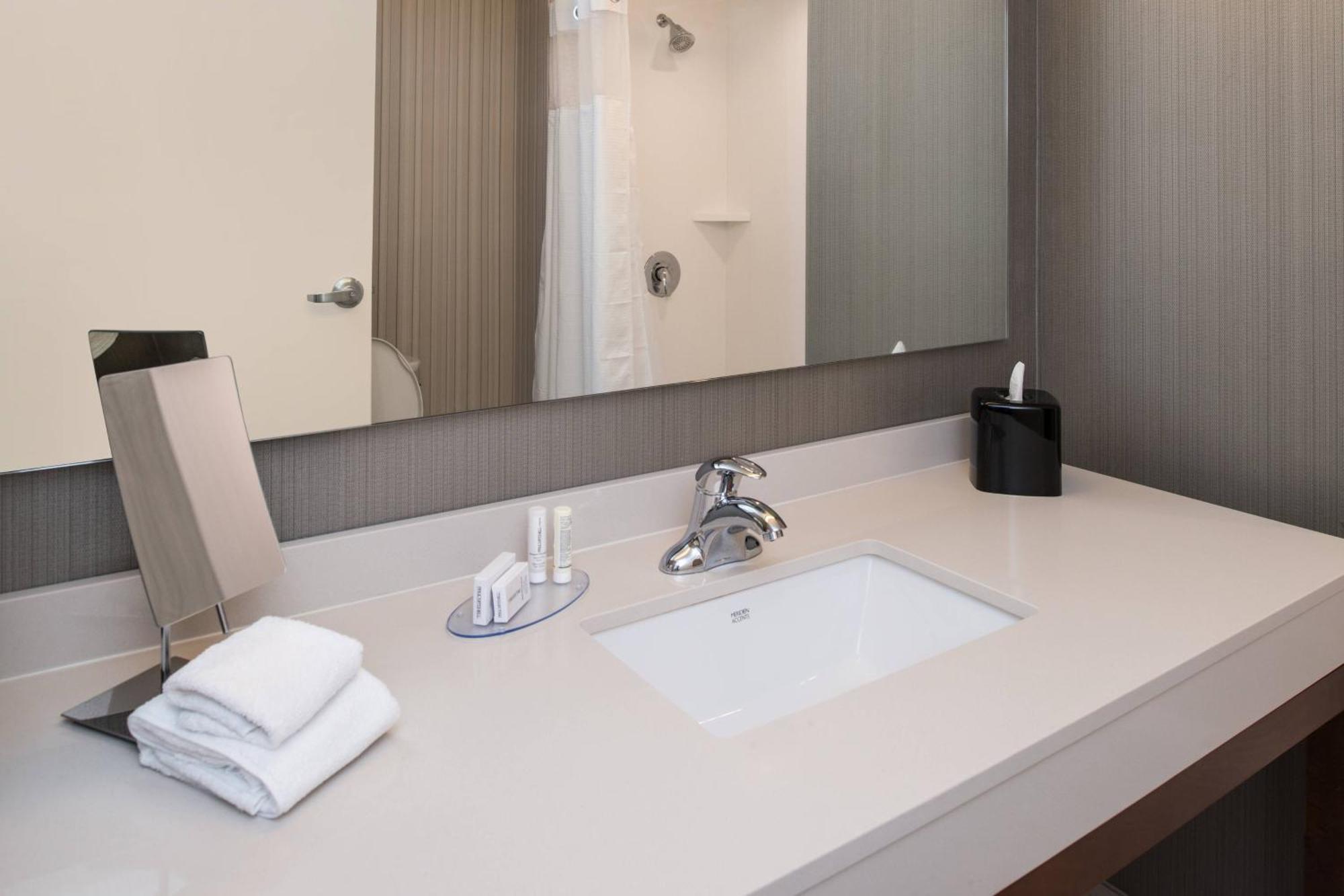 Hotel Courtyard By Marriott Detroit Farmington Farmington Hills Zewnętrze zdjęcie