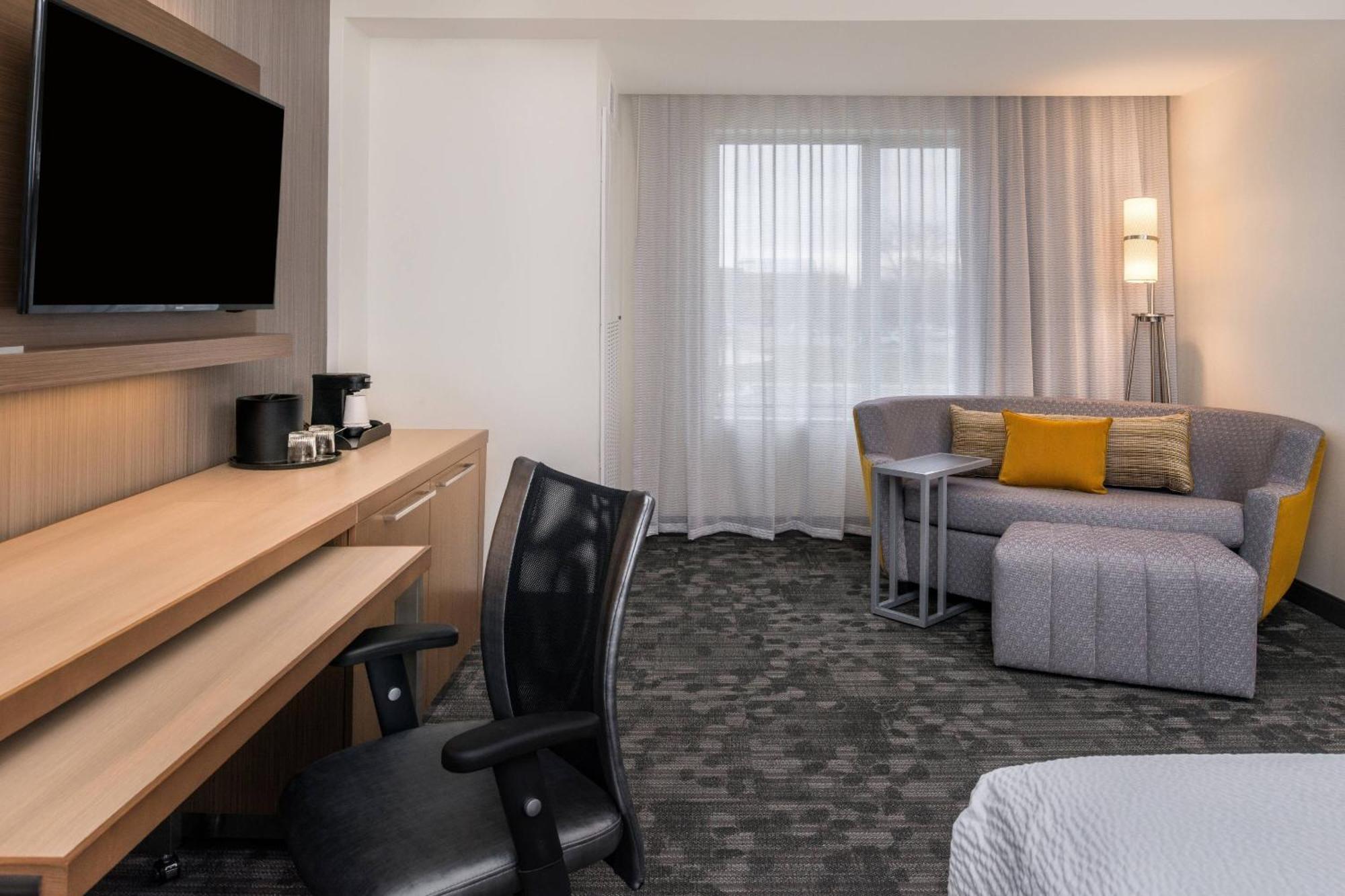 Hotel Courtyard By Marriott Detroit Farmington Farmington Hills Zewnętrze zdjęcie